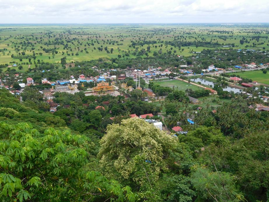 am Tempel Sampov mit schöner Aussicht auf das Tal