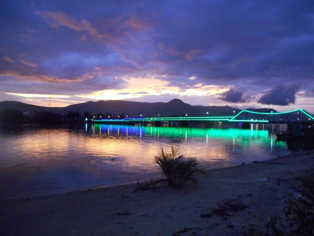 Abendhimmel über Kampot