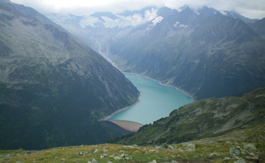 Ausblick auf den Stausee